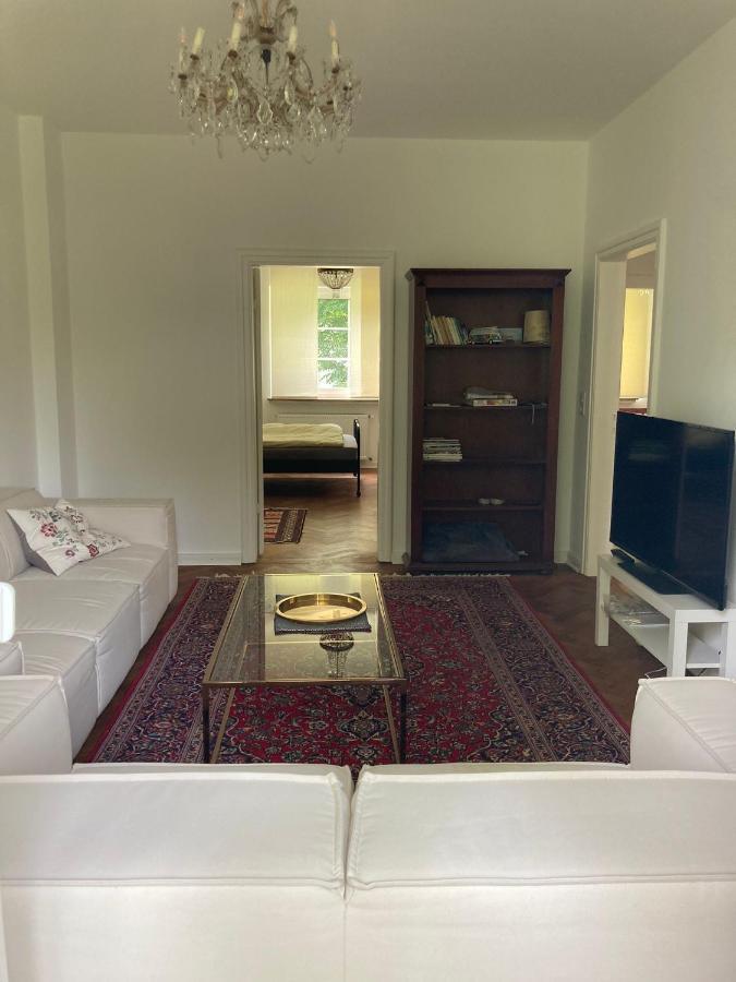 Ganze Wohnung Mit Garten BRE 外观 照片